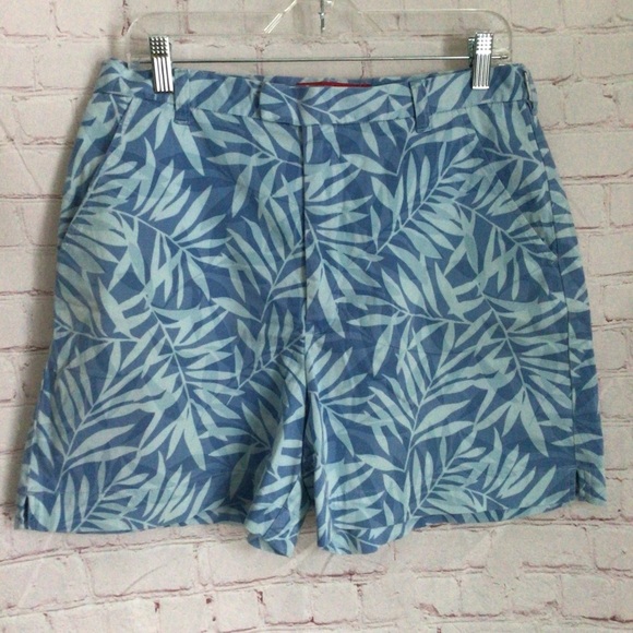 Gloria Vanderbilt Blue Tropical Print Shorts - Size 14 - Picture 1 of 6